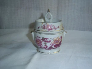 Trinket jewelry box from Richard Japan - Picture 1 of 3