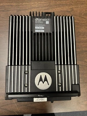 Motorola APX7500 700-800 / VHF HP M30TXS9PW1AN  *Brick and mount only - Image 1 of 4