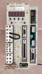 Yaskawa Omron Servopack SGDH-01AE - Imagen 1 de 3