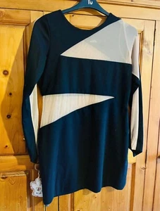 AQUA Black and Cream Gorgeous Mini Dress - Picture 1 of 5