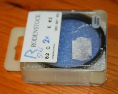 Rodenstock filter BLUE 82C 2 X  - E62  w/ original box Germany - Image 1 of 4