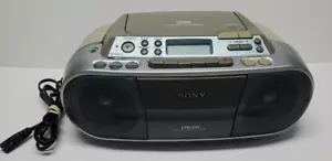 Sony CFD-S01 CD/Radio/Cassette Boombox PROBADO LEER - Imagen 1 de 15