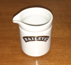 Bailey's Irish Cream Jigger 2 oz. Creamer with Pour Spout 2 3/8" - Picture 1 of 3