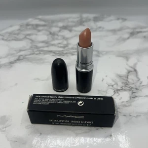 Lápiz labial satinado MAC - 814 Myth - 0,1 oz / 3 g nuevo en caja - Imagen 1 de 4