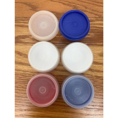 Juego de 6 contenedores de píldoras de viaje vintage Tupperware Mini Bowl Smidgets de 1 oz  Foto 1 de 4