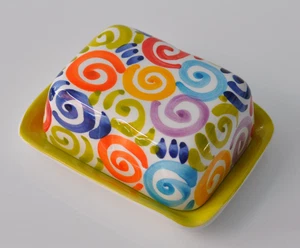 CERÁMICA BASSANO pequeña lata de mantequilla ESPIRALES DE COLORES verde PARTÉN MEDITERRÁNEOS - Imagen 1 de 1
