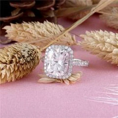 3.70Ct Cushion-Cut White Lab-Created Diamond Engagement Ring in 14K White Gold - Image 1 of 4