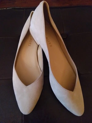 ZAPATOS PLANOS TALBOTS MUJER BEIGE TOSTADO GAMUZA TALLA 7.5M Foto 1 de 4