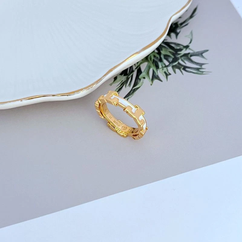 LO ÚLTIMO Tory Burch Doble T Anillo Blanco Talla 7 Auténtico NUEVO con Bolsa para el Polvo Foto 1 de 3