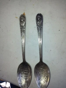 Vintage WM Rogers Presidents Silver Plated Washington And Jefferson  - Picture 1 of 11