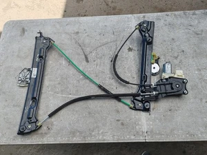 MINI COOPER F56 2015 FRONT WINDOW REGULATOR RH DRIVER SIDE 3 DOOR 7296442 - Picture 1 of 3