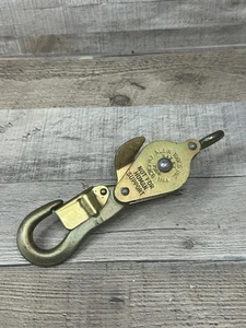 Klein Tools Inc Block und Eye Tackle Riemenscheibe mit Halter 750 Pfund Limit Made in USA - Bild 1 von 6