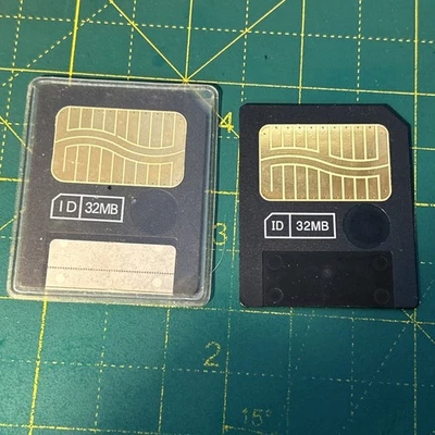 Smart Media Memory Cards 32MB x2 - Image 1 of 4