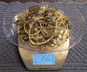 ENORME LOTE DE JOYERÍA CHATARRA DE PLATA ESTERLINA DE 350,3 g gramos como no es ponible - Imagen 1 de 4