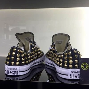 Converse All star Nere Basse personalizzate con borchie oro full clean - Imagen 1 de 4