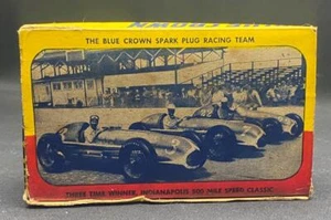 BLUE CROWN SPARK PLUG RACING TEAM AMERICA MOTORISTS GARAGE MOTOR CAR DISPLAY BOX - Picture 1 of 6