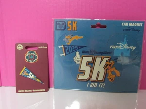 Walt Disney World RunDisney Maratón 2025 Fin de Semana Plutón 5K Prendedor y Maget NUEVO - Imagen 1 de 3