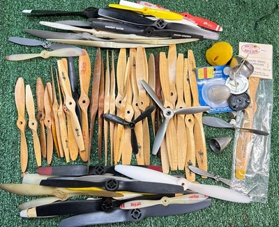 Lot Of 72 Vintage Model Airplane Propeller Props New Used NOS - Image 1 of 4