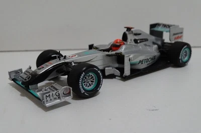 Mercedes-Benz GP W01 #3 "Showcar F1 WM 2010~M.Schumacher" MINICHAMPS #B66960068 - Bild 1 von 4