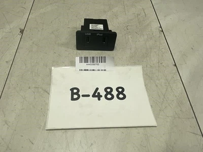 2012 LAND ROVER RANGE ROVER SPORT HSE CONSOLE USB E IPOD TOMADA DE PORTA DE CONEXÃO  - Imagem 1 de 4