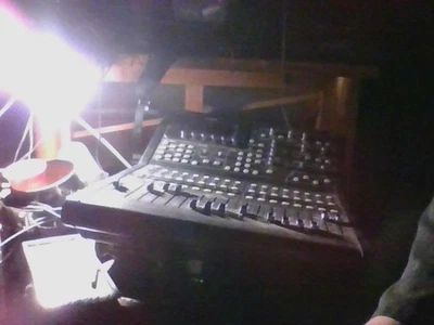 Consola digital Midas M32R-LIVE para grabación de estudio de actuación en vivo #1955874 Foto 1 de 4