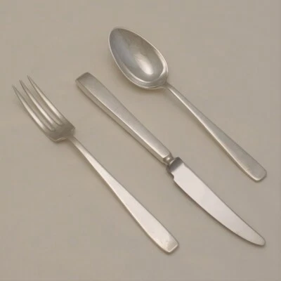 Tenedores y cucharas de cubiertos de servicio Sheffield Silver CANBERRA Design MAPPIN & WEBB Foto 1 de 2