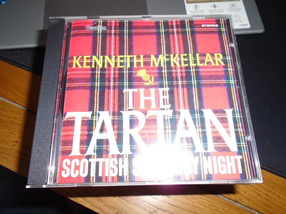 Kenneth McKellar - The Tartan / Scottish Saturday Night (CD 2006) [Vocalion] - Image 1 of 1