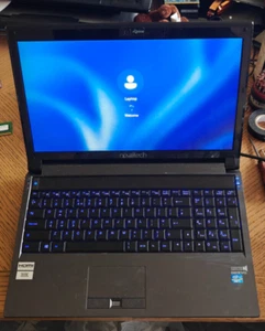 Clevo P150EM i7 NVidia Gaming Laptop 256GB SSD DVD 12GB RAM Webcam Cheap - Picture 1 of 8