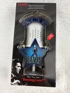 VINTAGE ORIGINALE NON REPLICA ORNAMENTO GIOCA "BURNING LOVE" 2015 BATTERIE - Foto 1 di 3