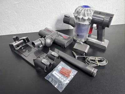 Dyson V6 | Animal Cordless Vacuum Cleaner | With Battery & Charger & Wall Mount - Image 1 of 4