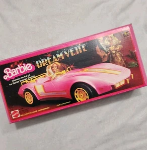 BARBIE DOLL PINK CAR DREAM'VETTE 3299 COMPLETE IN BOX GLAMOUR ON THE GO - Picture 1 of 18