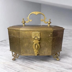 Vintage Brass Trinket Box Footed Hinged Lid With Handle 7 1/4”X 10”X 8 1/4” - Picture 1 of 13