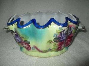 Vtg Porcelain Figural Clam Shell Foot Bath Floral Motif 11-3/4"x8"x5-3/4" - Picture 1 of 1