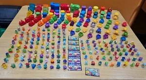 HUGE Zomlings Collection! Figures, Vehicles And Buildings! (Magic Box, 2014) - Picture 1 of 7