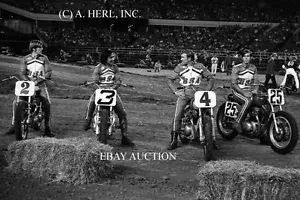 BSA 650 twin dirttrack racer Dick Mann 1971 Houston Astrodome National TT foto - Foto 1 di 1