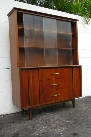 Mid Century Modern China Display Cupboard Cabinet 2275 Cover