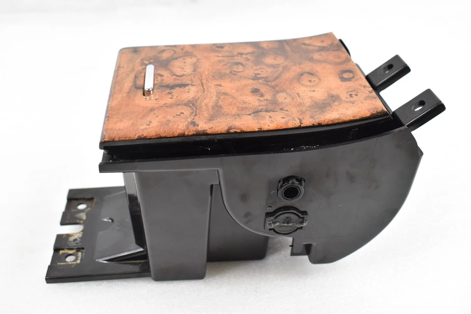 Jaguar XF XFR XFR-S 2009-2015 - consola central cenicero compartimento encendedor OEM Foto 1 de 4