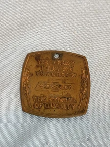 1962 CHEVROLET 50 YEARS OF CONFIDENCE KEY CHAIN Coin Token #F13 - Picture 1 of 3