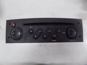 RENAULT MEGANE II RADIO CAR AUDIO AUTORADIO 8200607918C - Bild 1 von 1