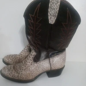 WRANGLER Western Boots Two Toned Snake Skin Vintage Sz 5 1/2 D - Picture 1 of 4