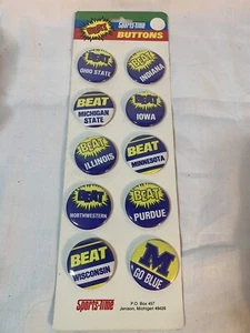 Spilla bottoni vintage Università del Michigan retro 1 3/4” go big blu 10 quantità anni 70 - Foto 1 di 4