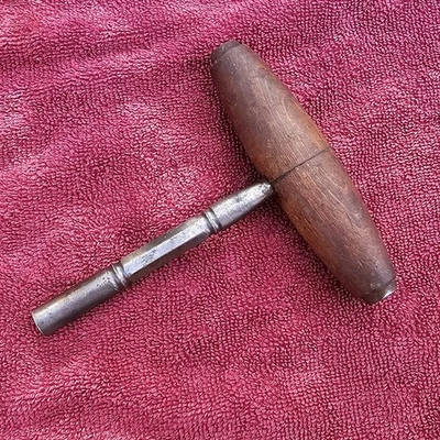 Antiguo martillo para afinar piano con mango en T, Alemania Foto 1 de 4