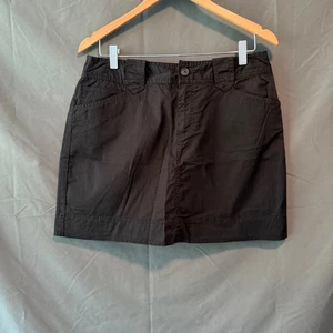 St Johns Bay Petite Black Skort Womens 12P Inner Shorts 5-Pockets Cotton-Spandex - Picture 1 of 3