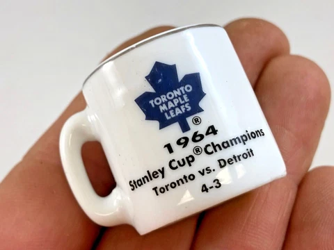 1964 Stanley Cup Champions Toronto Maple Leafs ~ Mini Ceramic Mug ~ 1-1/4" Tall Cover