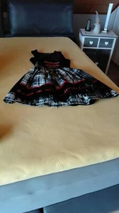 Tramontana Dirndl schwarz rot Strass Federn Gr. 40 *neuwertig* - Bild 1 von 12