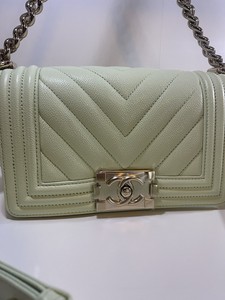 chanel small boy handbolsa