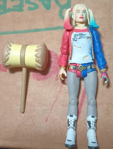 Suicide Squad Harley Quinn 3.75 inch Figure FUNKO Cover