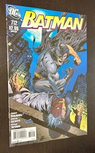 Batman #712 (DC Comics 2011) -- Casi nuevo- - Imagen 1 de 2