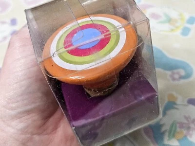 NUEVO Tapón de Vino Corcho Bullseye Bulls Eye Target Retro Circles Devrian Global Foto 1 de 4