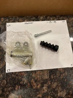 Подчиненный цилиндр сцепления Centric Parts 138.45007 - Изображение 1 из 2